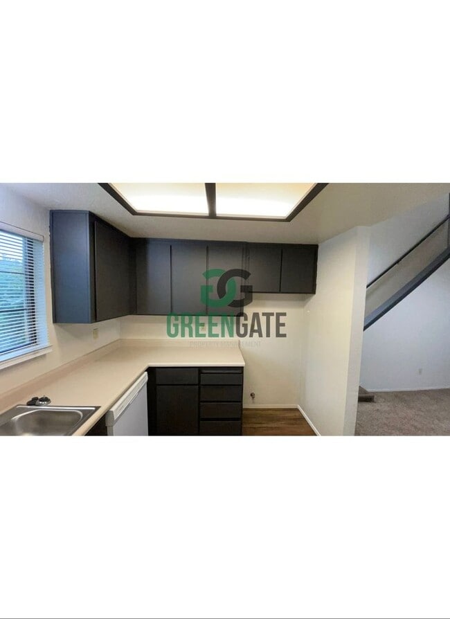 Building Photo - 3517 Woodglen Dr