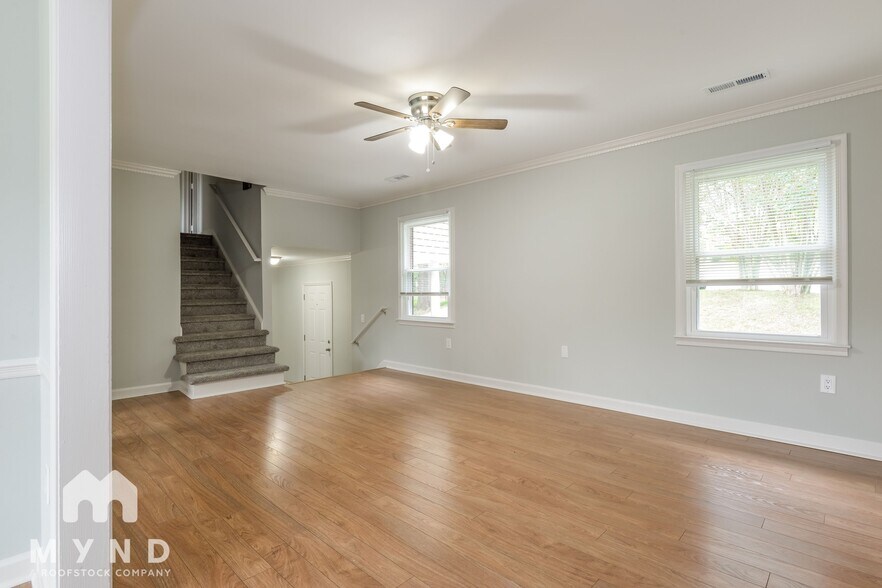 Building Photo - 9144 Joyce Kilmer Dr