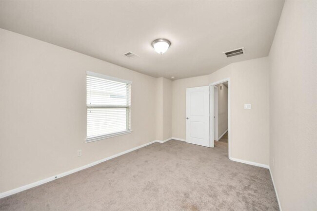 Building Photo - 2714 Birchwood Meadow Ct