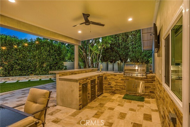 Building Photo - 1320 N Van Gogh Cir