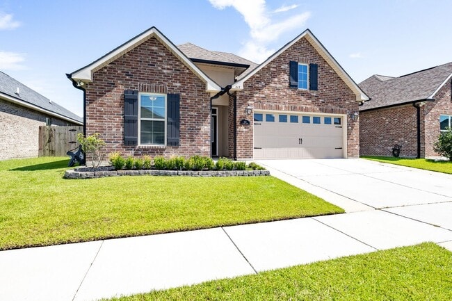 Building Photo - 4 bedroom 3 bathroom Spacious House for Rent in Reserve at Conway