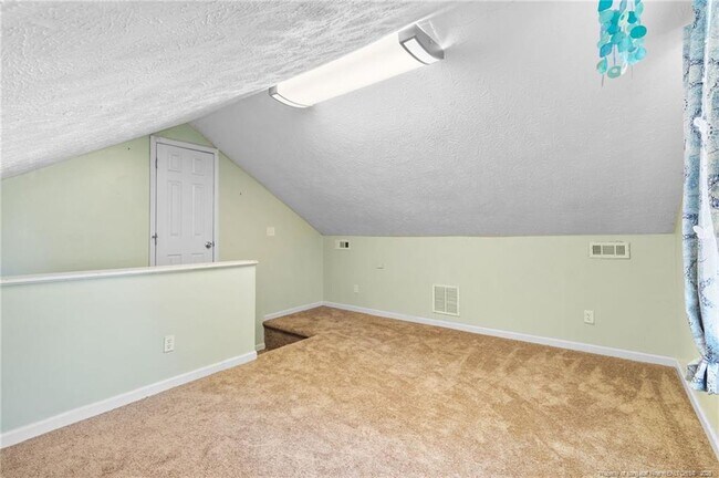 Building Photo - 6755 Brookshire St