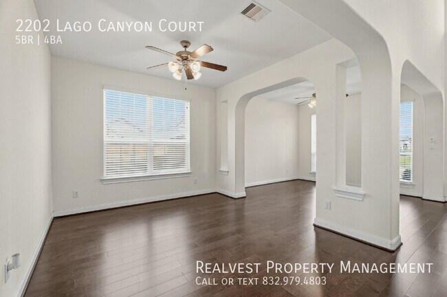 Building Photo - 2202 Lago Canyon Ct