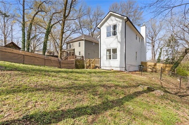 Building Photo - 2453 Paul Ave NW