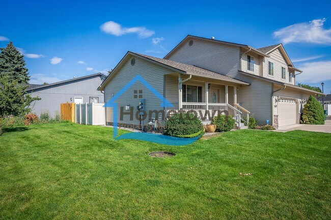 Building Photo - 3 Bedroom, 2 Bathroom Home, with Attached 2 Car Garage Available in Coeur d'Alene!