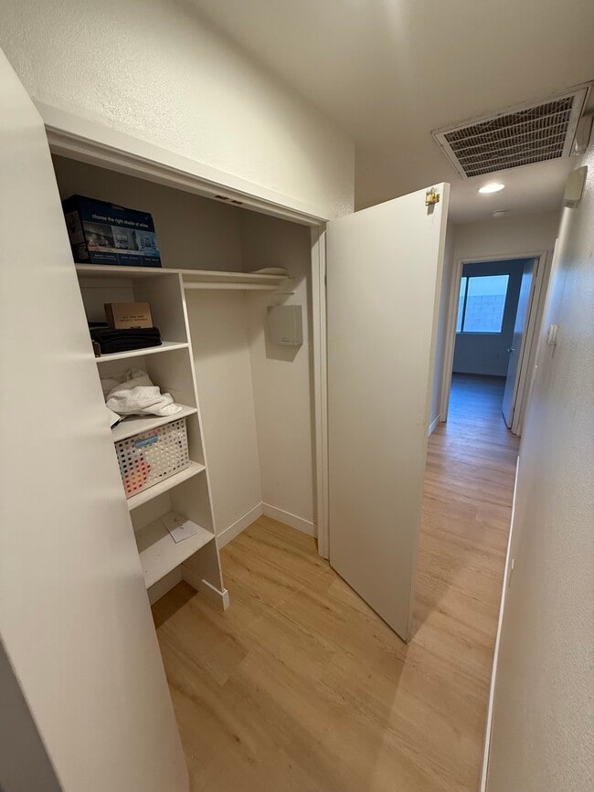 Building Photo - 83347 Calypso Cir