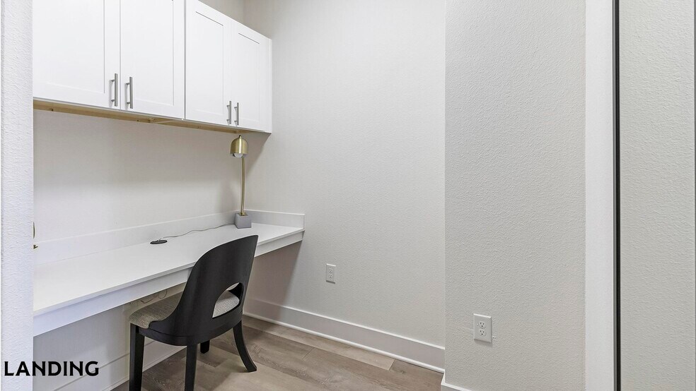 Building Photo - 15777 Quorum Dr