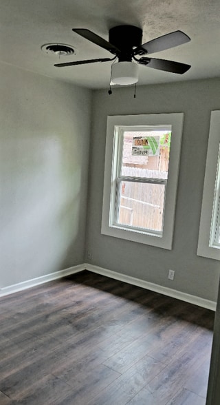 Building Photo - 4400 Hodgkins Rd