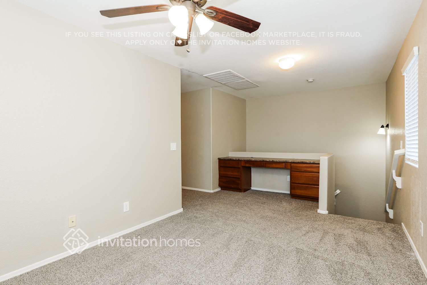 Building Photo - 4821 E Meadow Mist Ln