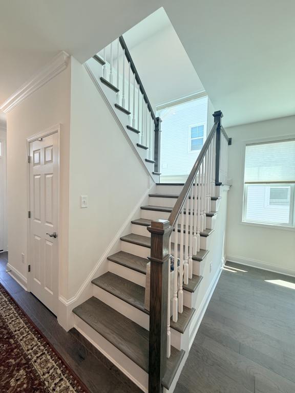 Building Photo - 3074 Summer Porch Ave