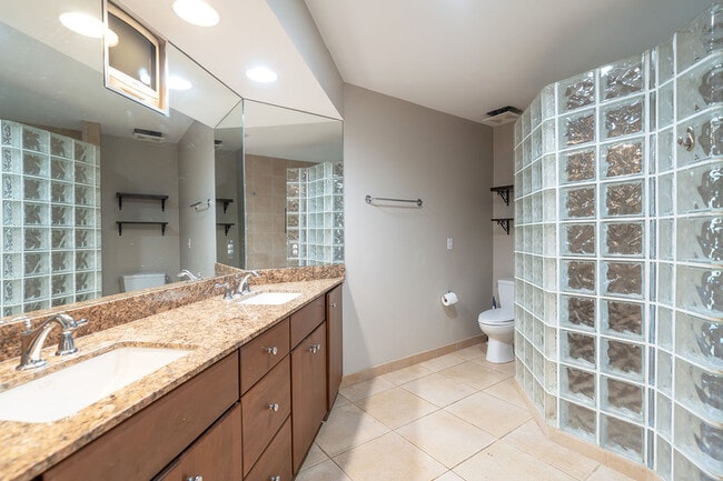 Building Photo - 3903 Dunleer Ct