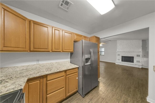 Building Photo - 56 Billingsley Dr