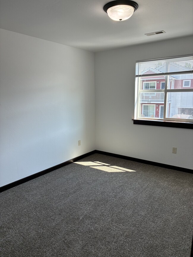 Building Photo - 2286 Gallatin Green Blvd