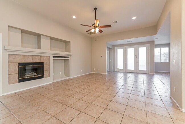 Building Photo - 9048 Blue Raven Ave