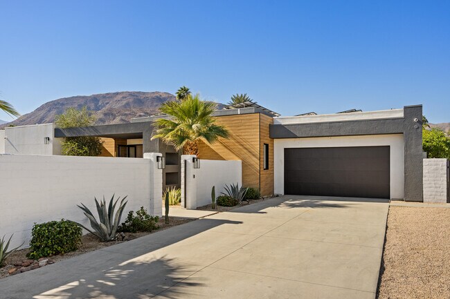 Building Photo - 43421 Joshua Rd