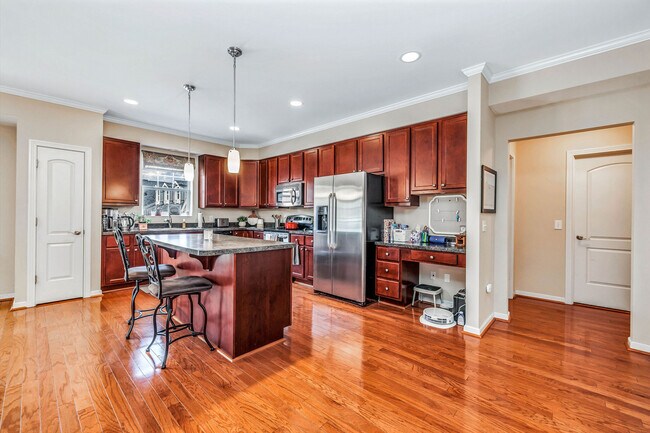 Kitchen - 3316 Wasson Rd