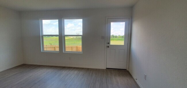 Building Photo - 2456 Vesper Bnd