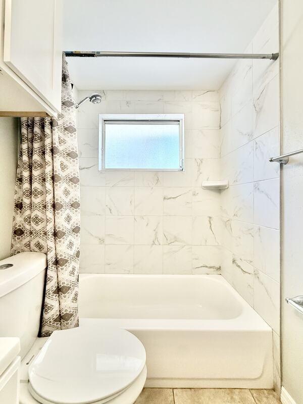 Building Photo - 5852 Monroe St