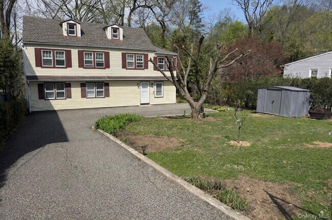 Building Photo - 35 Washington Ave N