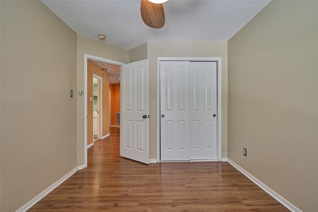 Building Photo - 59 W Gaslight Pl