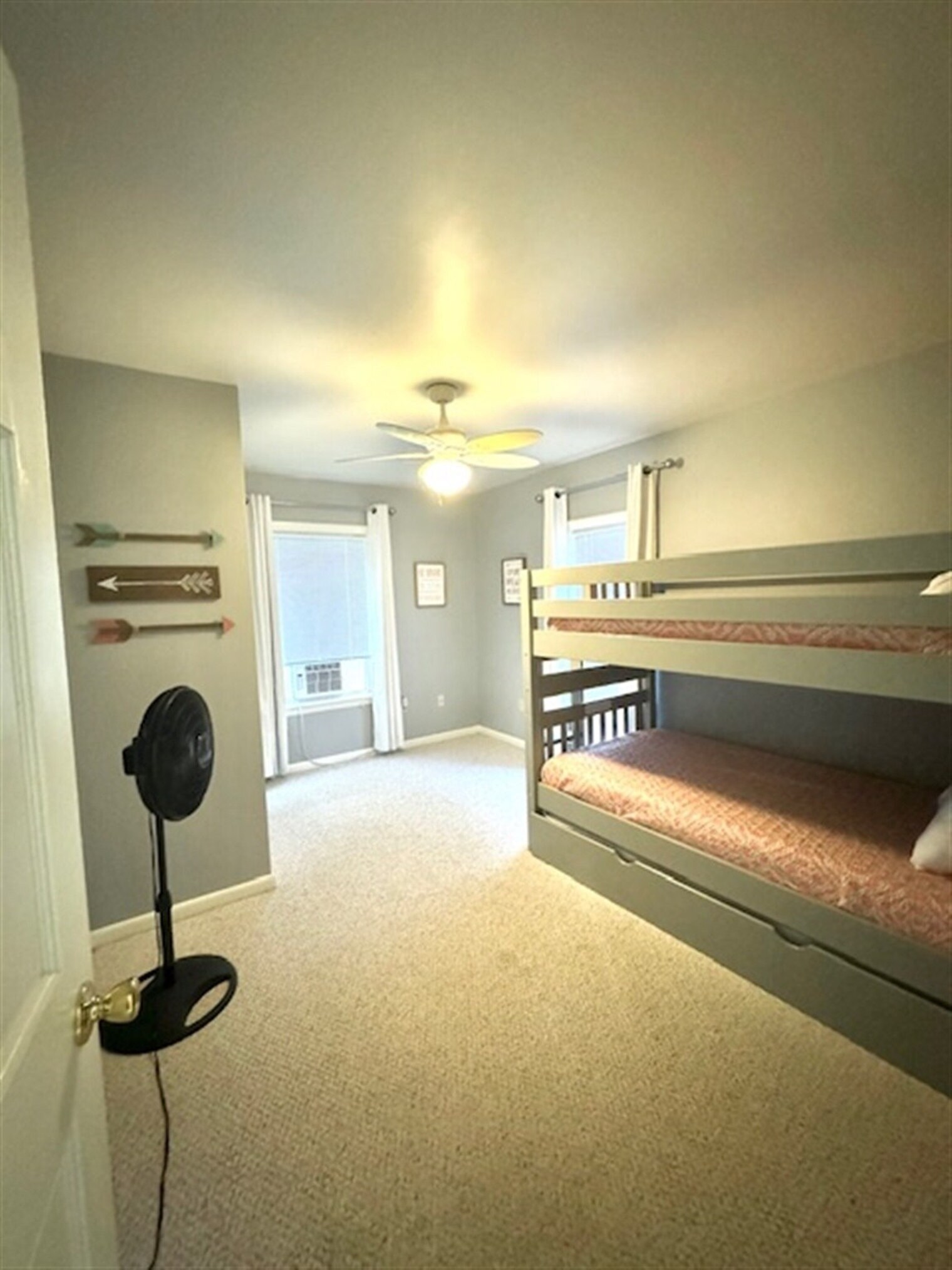 Building Photo - 100 Woods Grove Ln