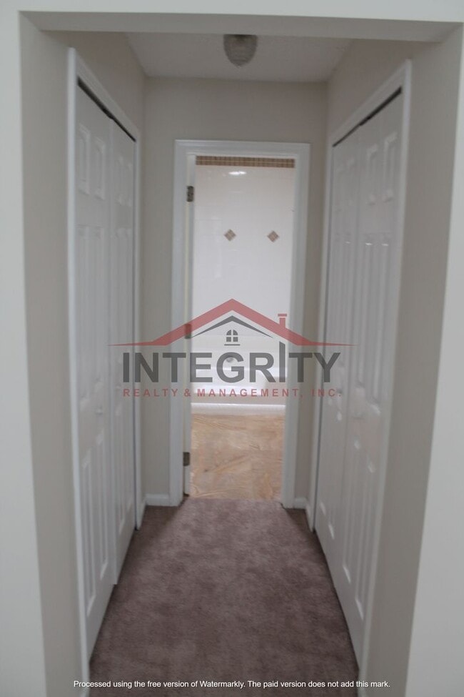Building Photo - 3 bed/2.5 bath in Lake Asbury