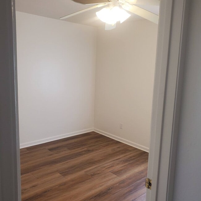 Building Photo - Nice 1bd/1ba Duplex in DT Livermore