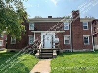 Building Photo - 410 Delaware Ave