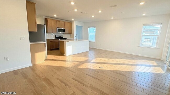 Building Photo - 16922 Sage Ter