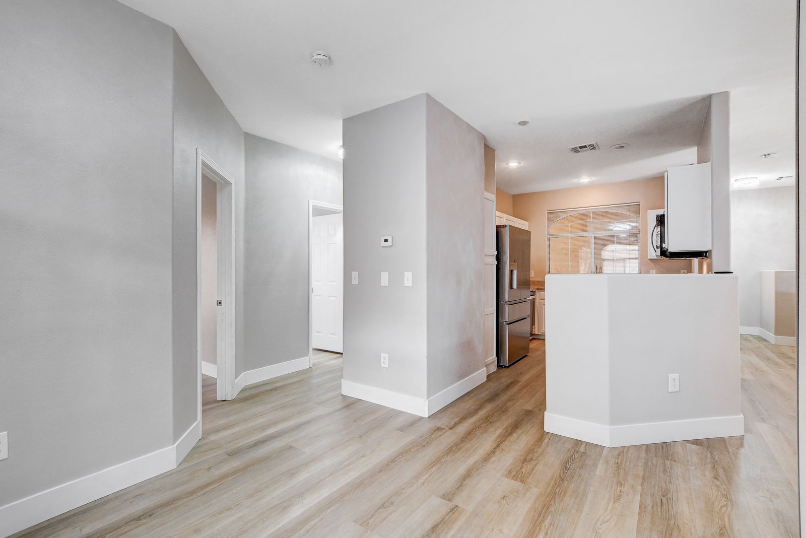 Building Photo - 1713 Sky of Red Dr