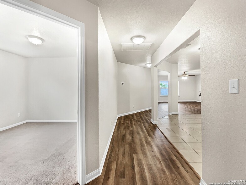 Building Photo - 6612 Luckey Path