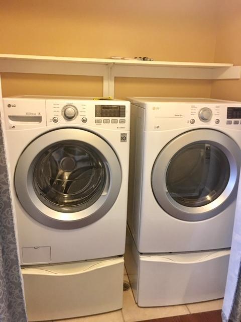 Building Photo - 31 Park Cir SE