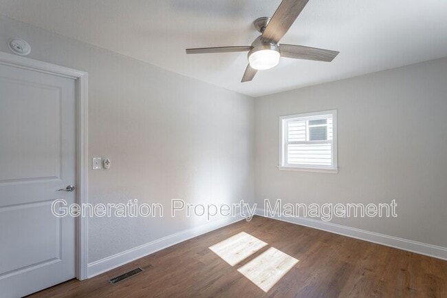 Building Photo - 1902 S Watkins St