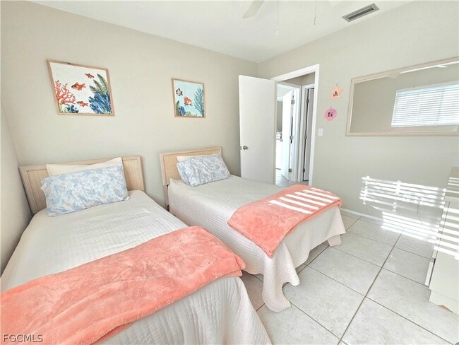 Building Photo - 3303 Prince Edward Island Cir