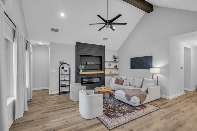 Building Photo - 17415 Violet Vineyard St