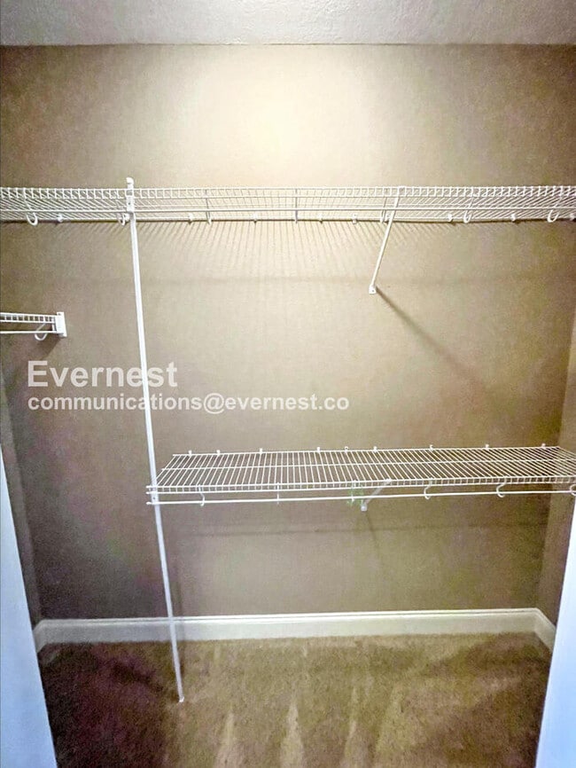 Building Photo - 1508 Green Grove Way