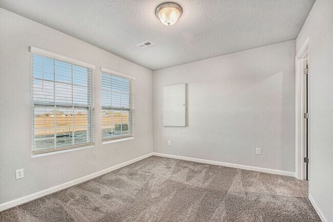 Building Photo - 6204 Aurelius Rd