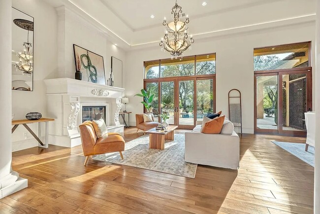 Building Photo - 6100 Terracina Ct