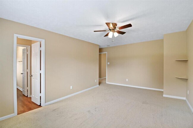 Building Photo - 8019 Spring Bluebonnet Dr
