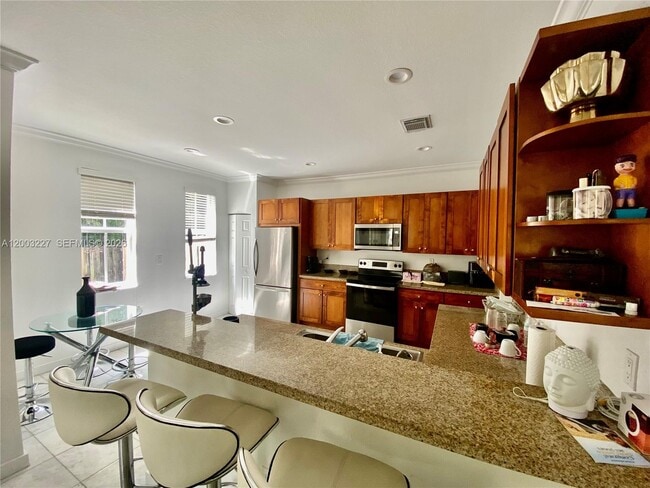 Building Photo - 10770 NW 74th St