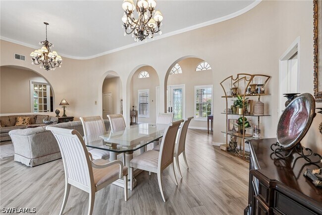 Building Photo - 8868 Lely Island Cir