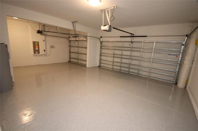 Building Photo - 11415 Acacia Grove Ln