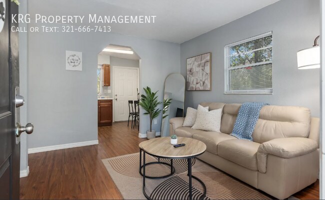 Building Photo - 5600 NE 32nd St