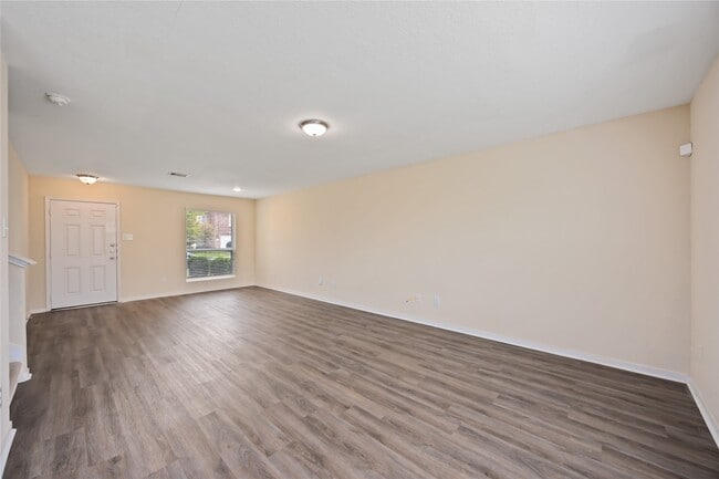 Building Photo - 1026 Carolina Wren Cir