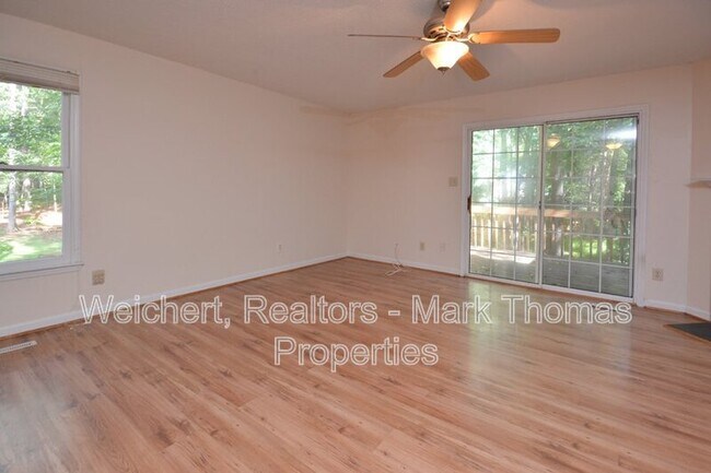 Building Photo - 13 Tarawa Terrace