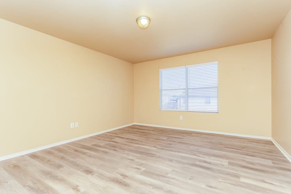 Building Photo - 8500 Shallow Creek Dr