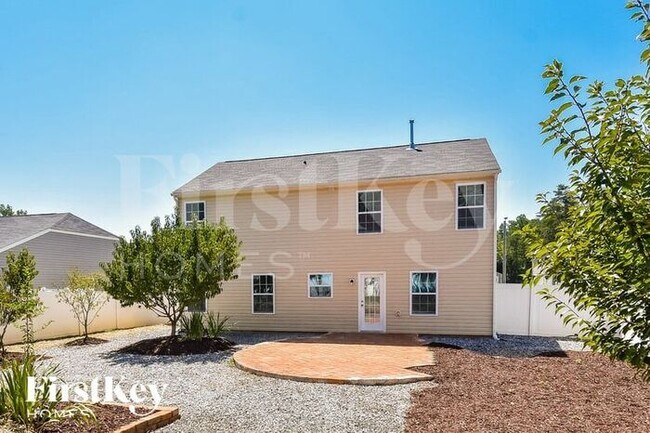 Building Photo - 6431 Bentbrush St