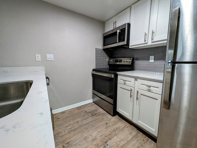 Interior Photo - Grove at Northwest Hills