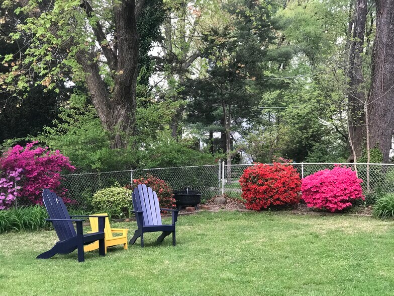 The yard has a beautiful garden full of color and plantings. Fenced for privacy.Backs to cul de sac. - 9707 Bristol Ave