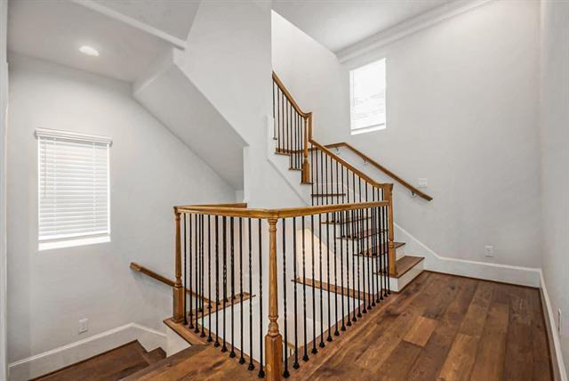 Building Photo - 9663 Kings Cross Station